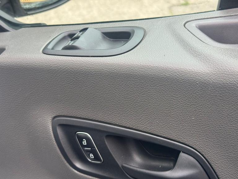 2020 Ford Transit 2.0 EcoBlue 130ps Chassis Cab CHASSIS CAB Diesel Manual