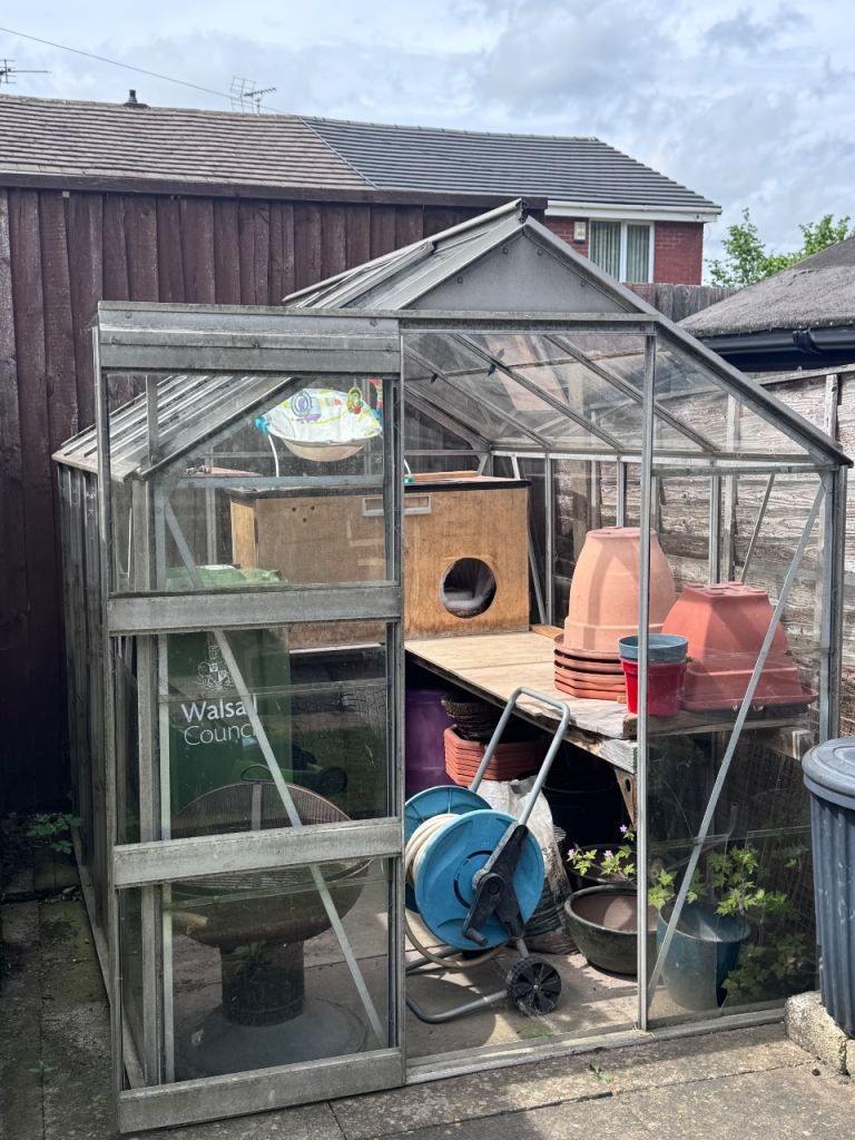Glass greenhouse 