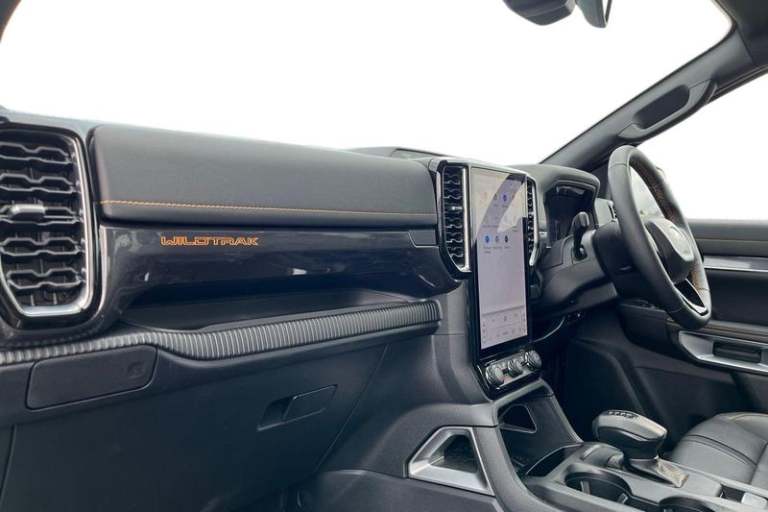 2025 Ford Ranger Wildtrak AUTO 2.3 EcoBoost PHEV 281ps 4x4 Double Cab Pick Up Automatic Pick-Up H...