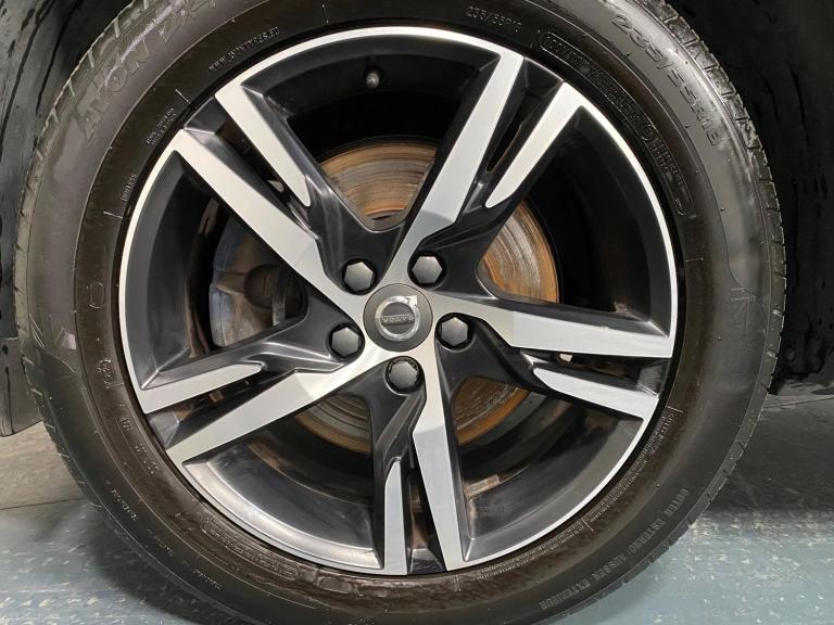 2021 Volvo XC40 2.0 B4 MHEV R-Design Auto Euro 6 (s/s) 5dr ESTATE Petrol/Electric Hybrid Automatic