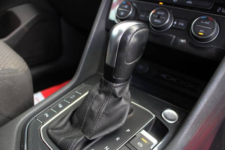 2019 69 VOLKSWAGEN TIGUAN ALLSPACE 2.0 TDI MATCH SUV 5DR DIESEL DSG EURO 6 (S/S)