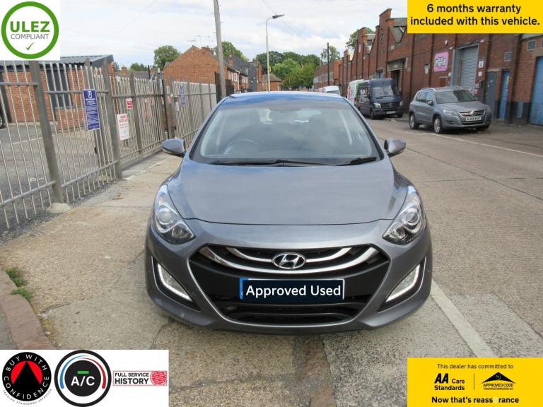 2013 Hyundai i30 1.4 Style Nav 5dr HATCHBACK Petrol Manual