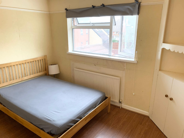 Spacious & Cosy Double Room for Rent in - CB5 8UN