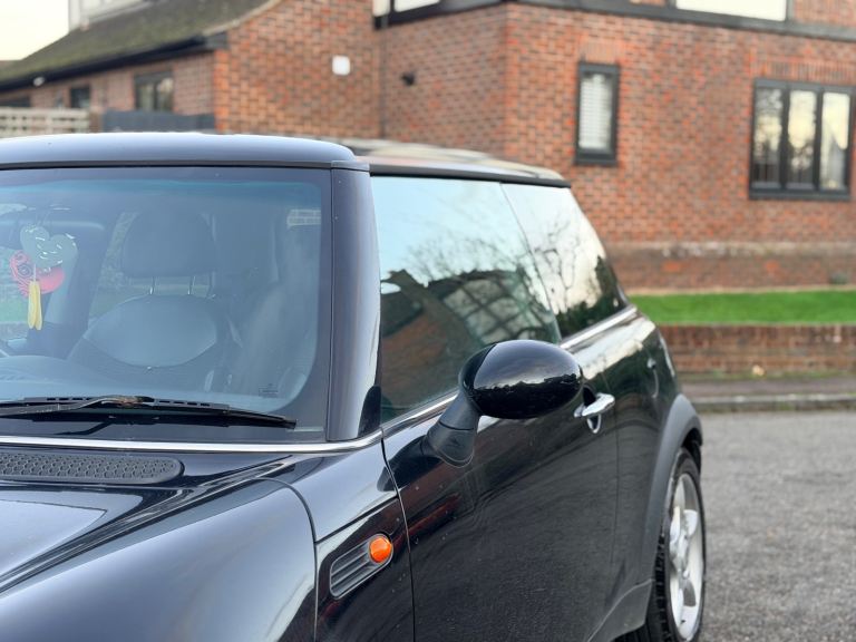 Mini, HATCHBACK, Hatchback, 2004, Manual, 1598 (cc), 3 doors