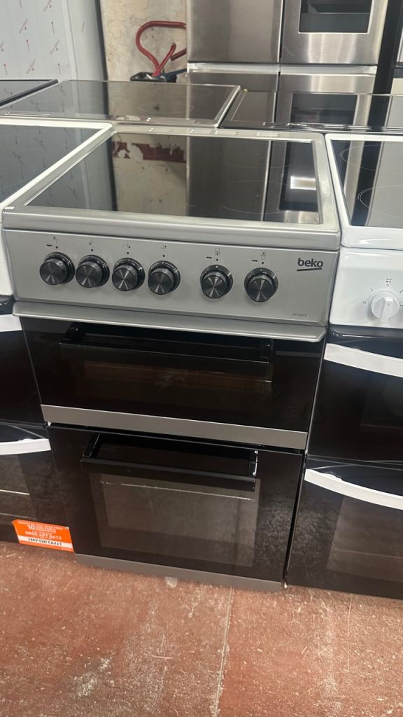 50CM GREY BEKO ELECTRIC COOKER 