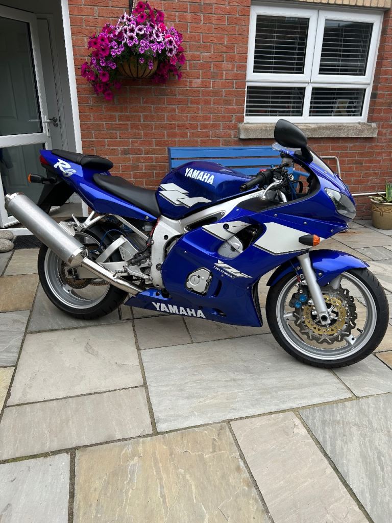 Yamaha R6 1999