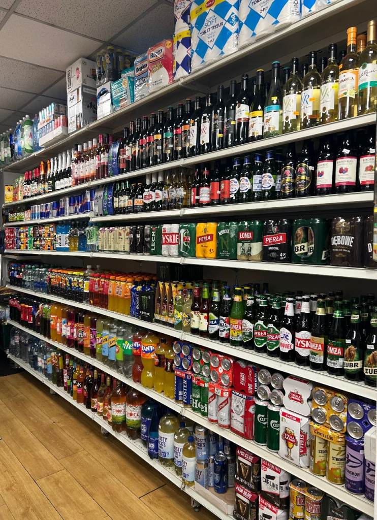 Established Leasehold Shop & Takeaway For Sale - Fully equipped 