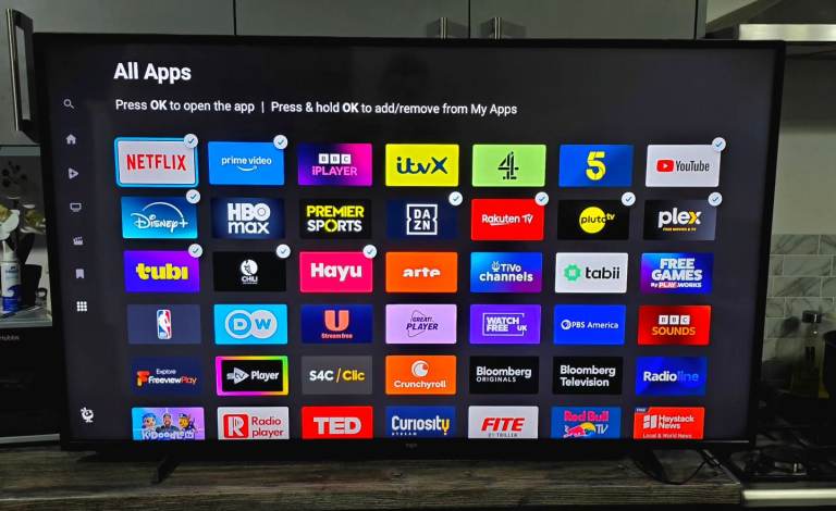 Smart tv 4K UHD 60 inch Fully Working order