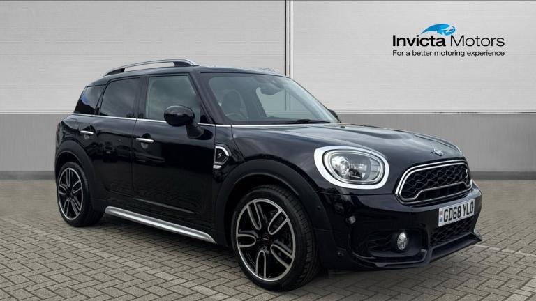 2019 Mini Countryman 2.0 Cooper S Sport 5dr Manual with Nav  Sport Seat Petrol