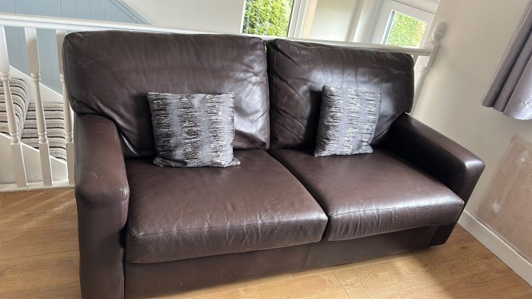 Free- Brown Leather Two & 1/2 Seater Sofa – Good Condition