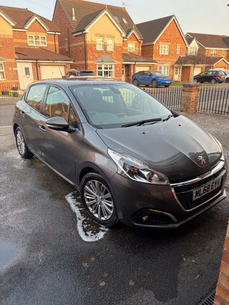 2018 Peugeot 208 s/s puretech