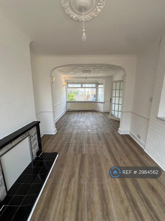 3 bedroom house in Francis Road, Dartford, DA1 (3 bed) (#2984562)