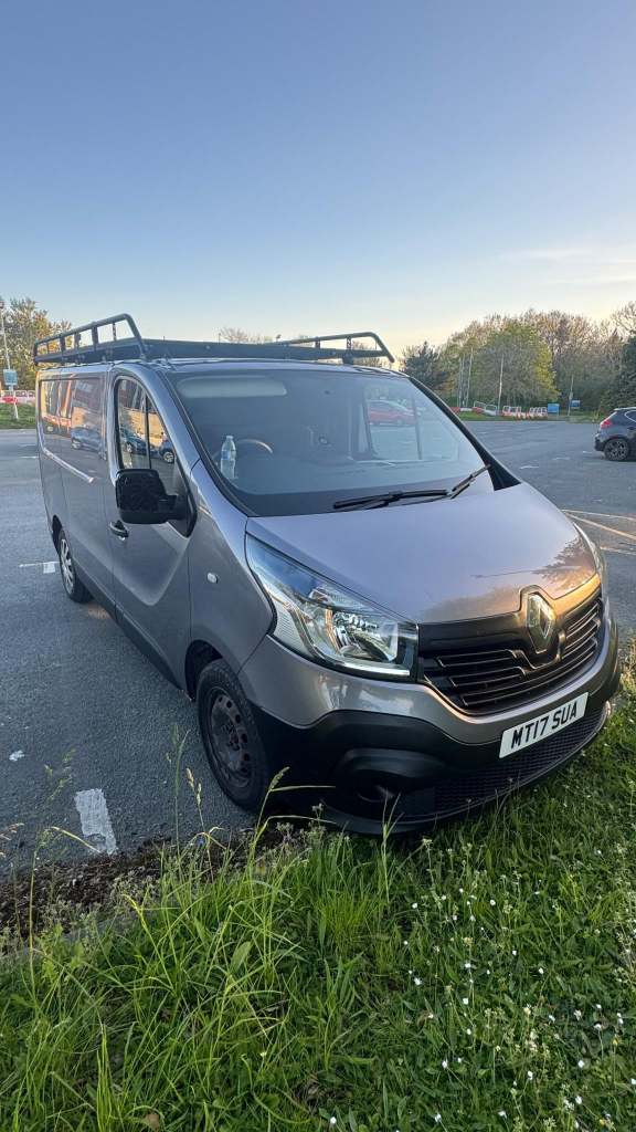 2017 Renault Trafic SL27 dCi 120 Business Van PANEL VAN DIESEL Manual