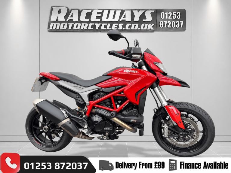 DUCATI HYPERMOTARD 939, RED, JUST 2,953 MILES, TAIL, EVOTECH RAD GUARDS