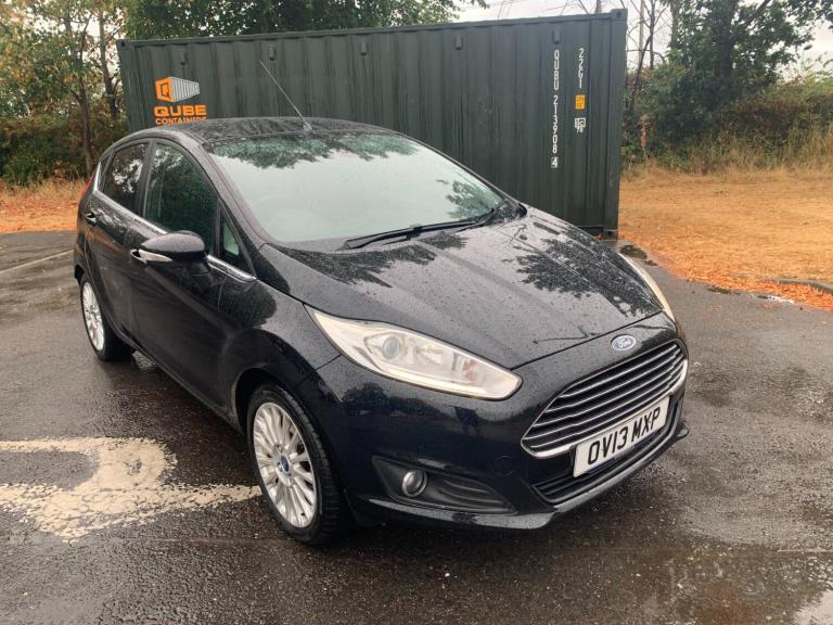 2013 Ford Fiesta 1.6 Titanium 5dr Powershift HATCHBACK Petrol Automatic