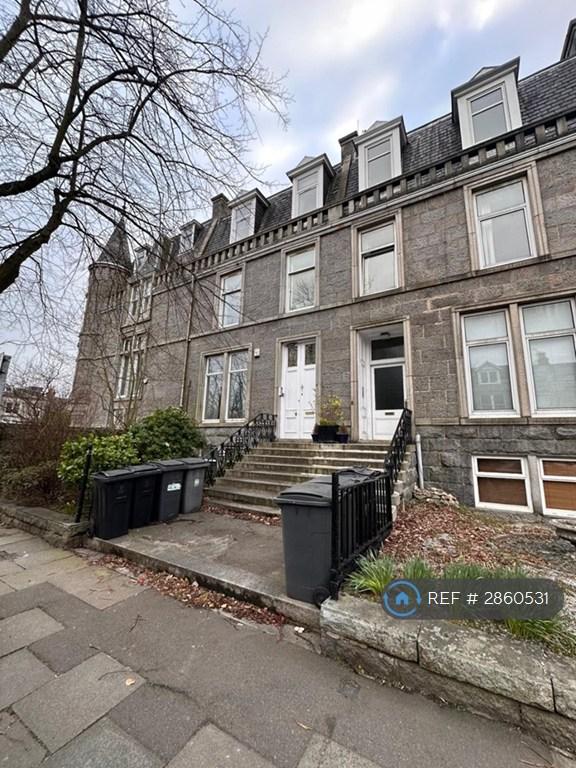 1 bedroom flat in Forest Road, Aberdeen, AB15 (1 bed) (#2860531)