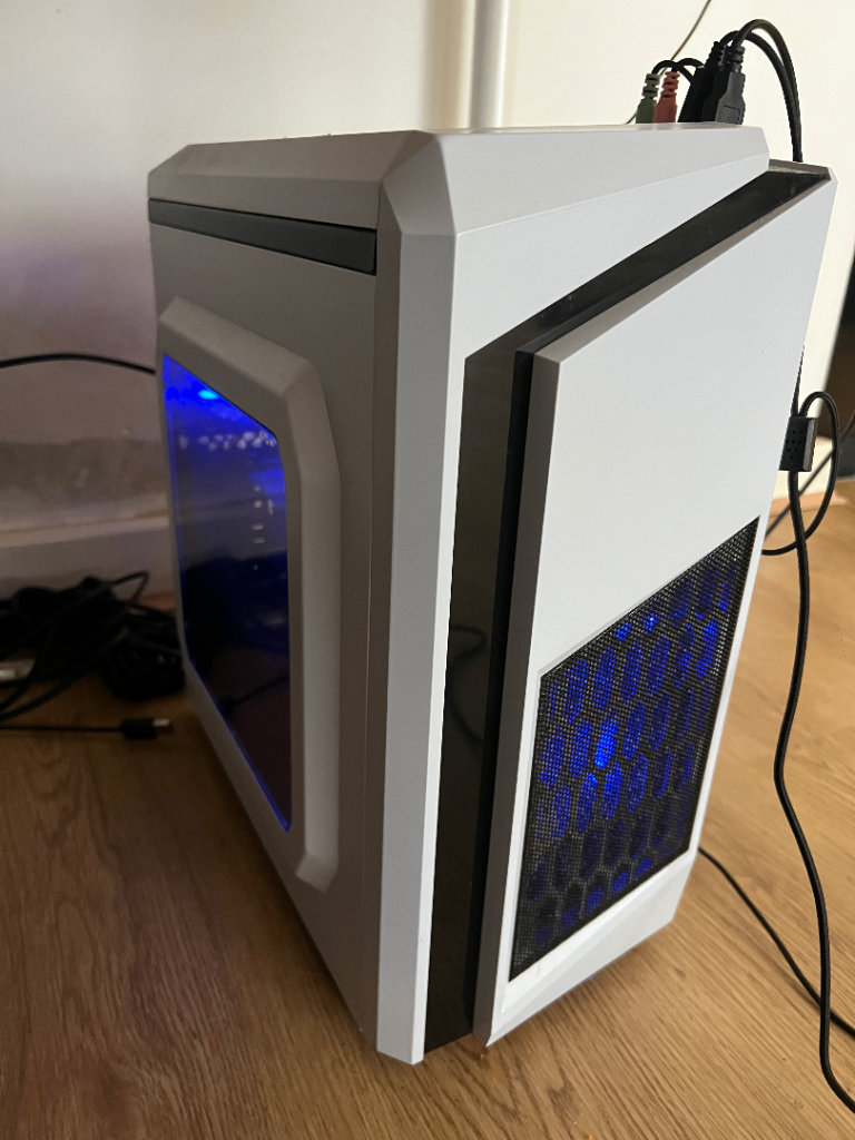 Used Starter Gaming PC + Monitor – GTX 1050 Ti, 16GB RAM – Ready to Use