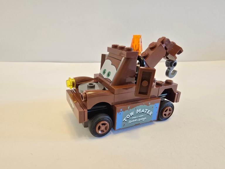 LEGO - genuine - Cars  Lightening McQueen and Mater sets.  10730 and 10733