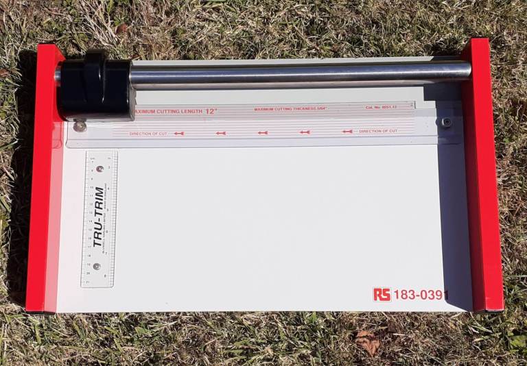 Good quality paper trimmer/guillotine