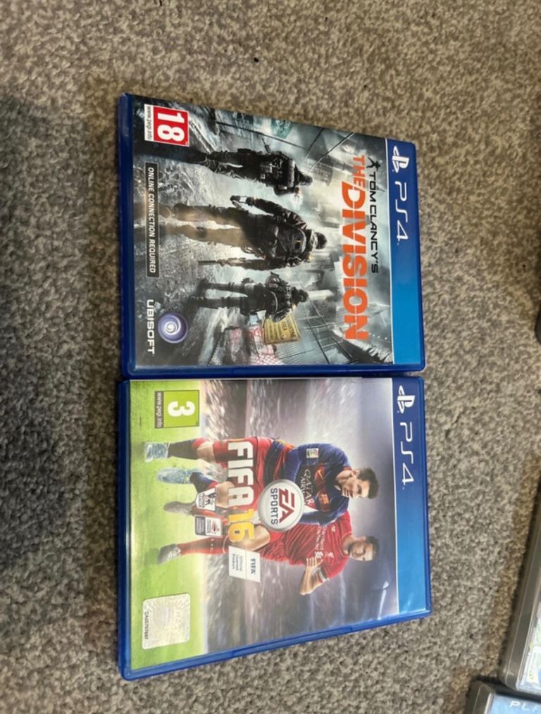 PS4 Games x2 