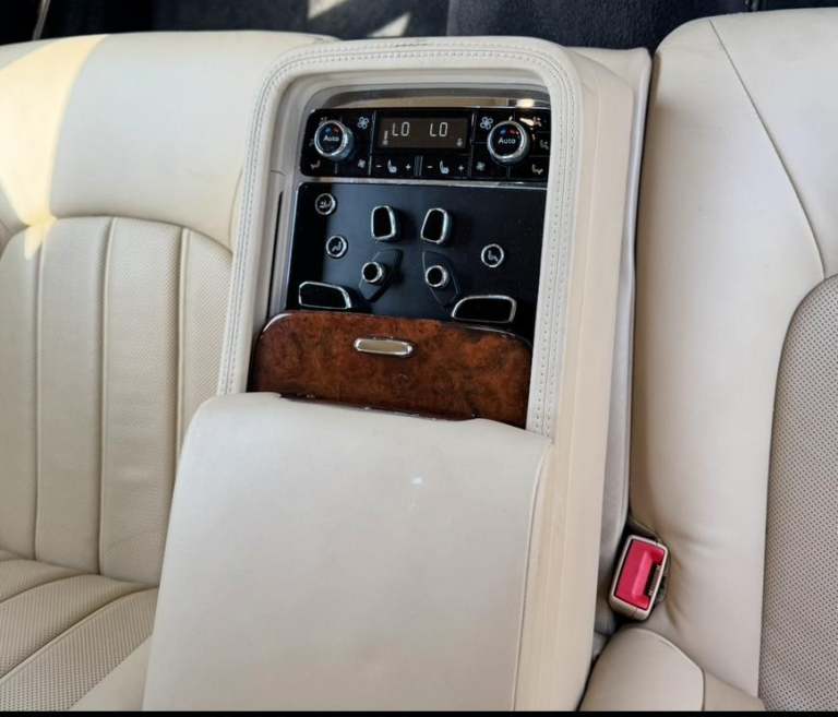 2010 (60) BENTLEY MULSANNE 6.75 V8 GREAT SERVICE HISTORY ABSOLUTELY STUNNING WOW