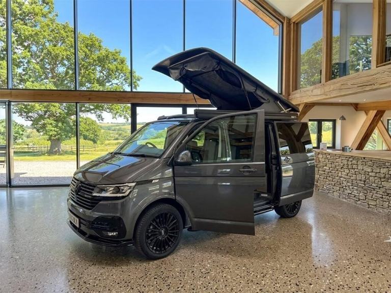 2024 Volkswagen Transporter T6.1 SWB