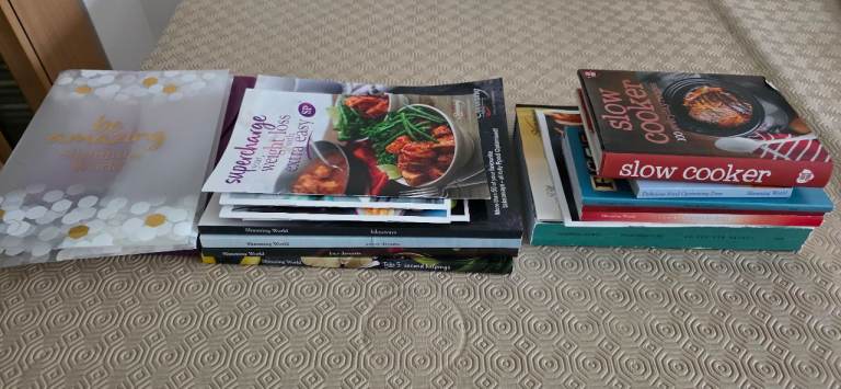 Various Slimming World Recipe Books. Sell all together