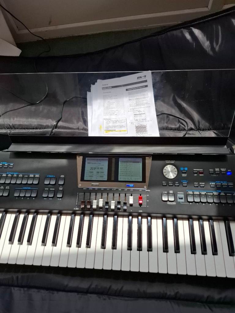 Roland BK9 Backing Keyboard