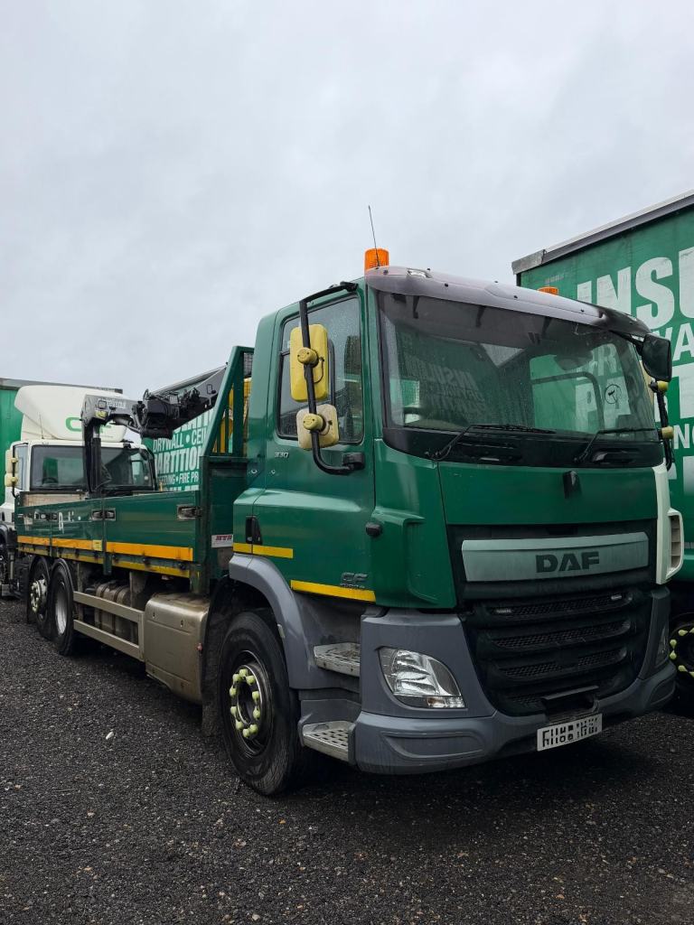 2016 DAF CF 75.330 26T DROPSIDE WITH HMF 1430 CRANE
