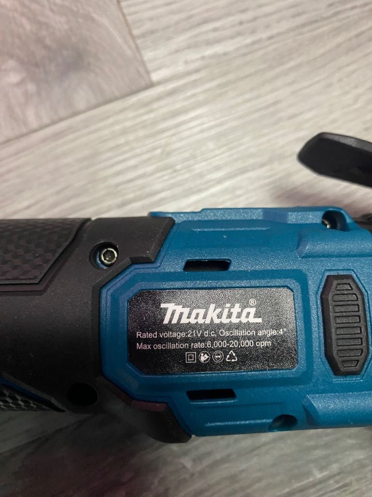 Makita oscillating tool