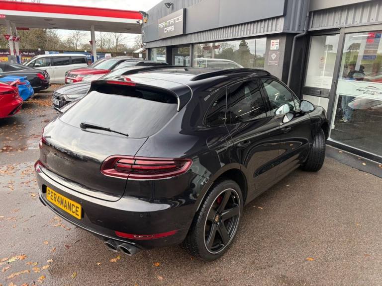 2017 67 PORSCHE MACAN 3.6T V6 TURBO SUV 5DR PETROL PDK 4WD EURO 6 (S/S) (400 PS)