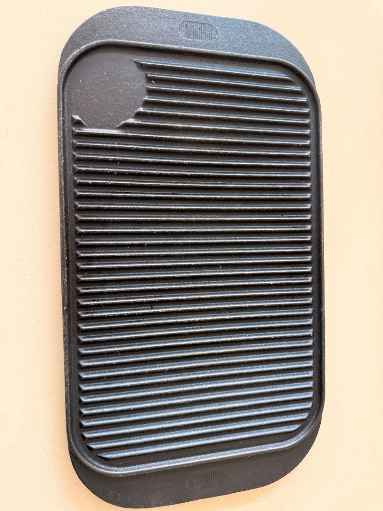 BRAND NEW DENBY-193010511 CAST IRON BLACK REVERSIBLE GRIDDLE