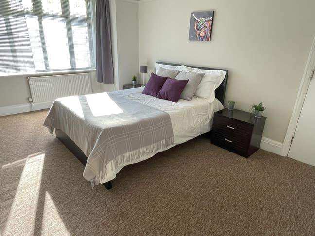 Two Double Room's, All Bills Included!