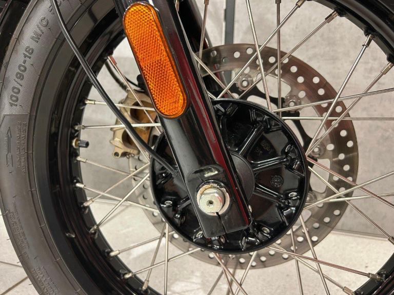 2024 Royal Enfield Interceptor 650 - 1886 miles - 1 OWNER! - STUNNING!