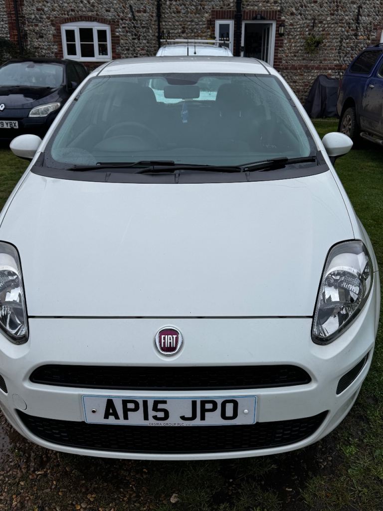 Fiat, PUNTO, Hatchback, 2015, Manual, 1242 (cc), 3 doors