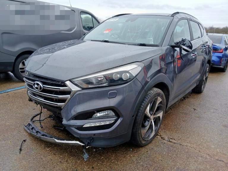 BREAKING HYUNDAI TUCSON 2.0 DIESEL 2016 STOCK NUMBER WY71