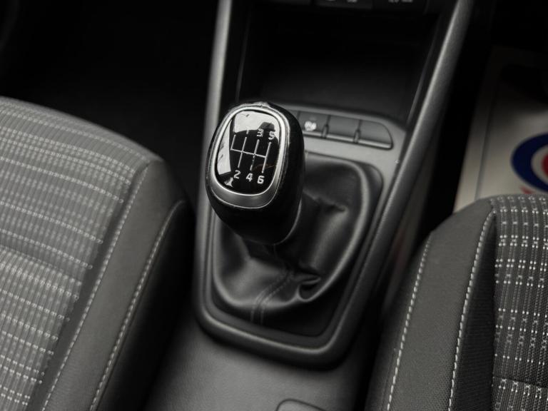 2019 Kia Stonic 1.0 T-GDi 2 Euro 6 (s/s) 5dr HATCHBACK Petrol Manual