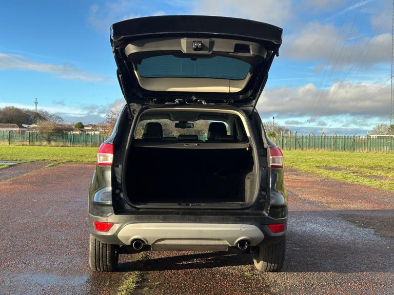 2014 Ford Kuga 2.0 TDCi 163 Titanium 5dr Powershift HATCHBACK Diesel Automatic