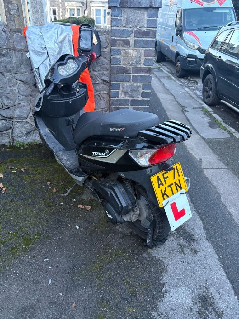 Lexmoto, TITAN, 2021, 125 (cc)