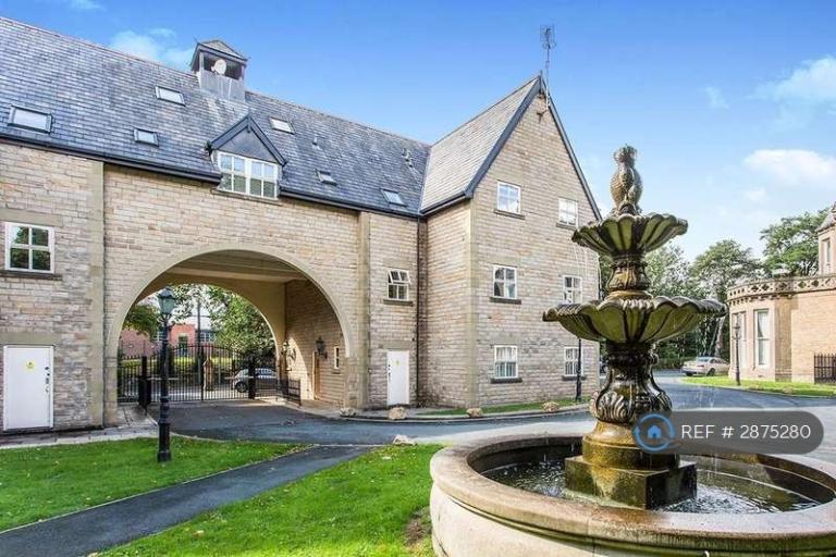2 bedroom flat in Chasley Road, Salford, M6 (2 bed) (#2875280)