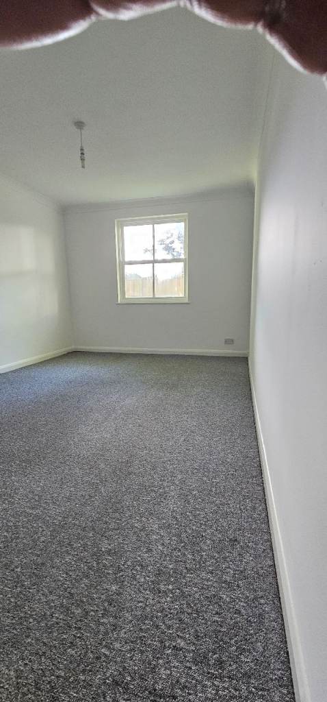 Big furnished double room 