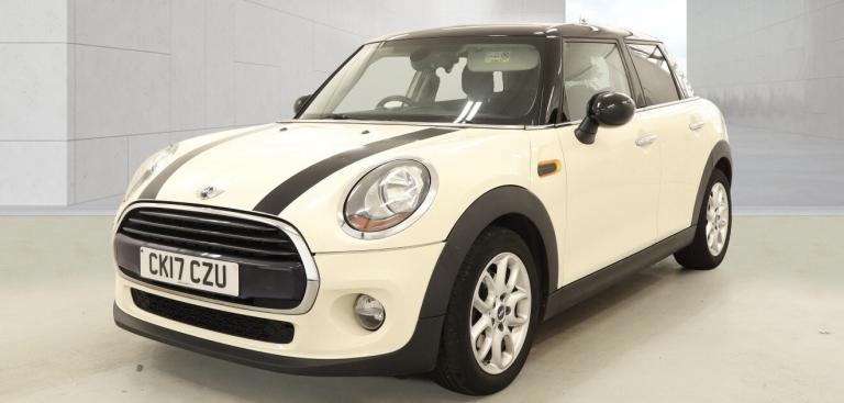 MINI HATCH 1.5 5-Door Hatch Cooper 2017