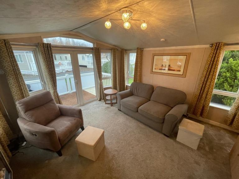 WILLERBY VOGUE 2 BED 42X13 • STATIC CARAVAN • OFF SITE SALE • £19,000