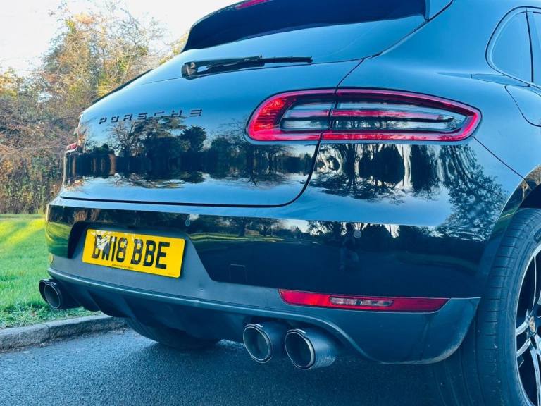 2018 Porsche Macan 2.0T SUV 5dr Petrol PDK 4WD Euro 6 (s/s) (252 ps) ESTATE Petrol Automatic
