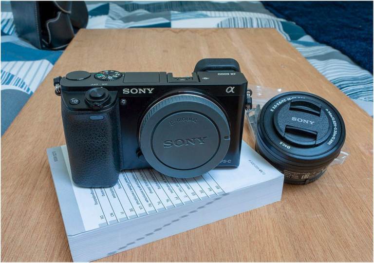 Sony A6000 Camera Bundle – Ready to Use – Excellent Condition
