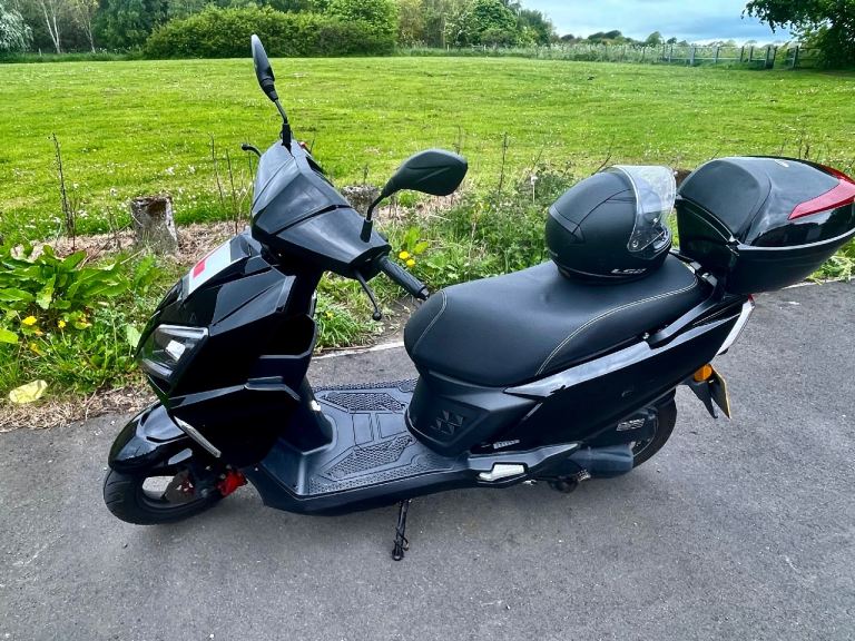 FAST AND RELIABLE 125 ,2025