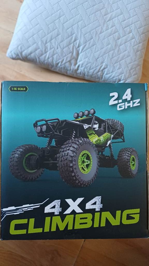 New 4x4 Climbing RC Car – Still in Box, Unused