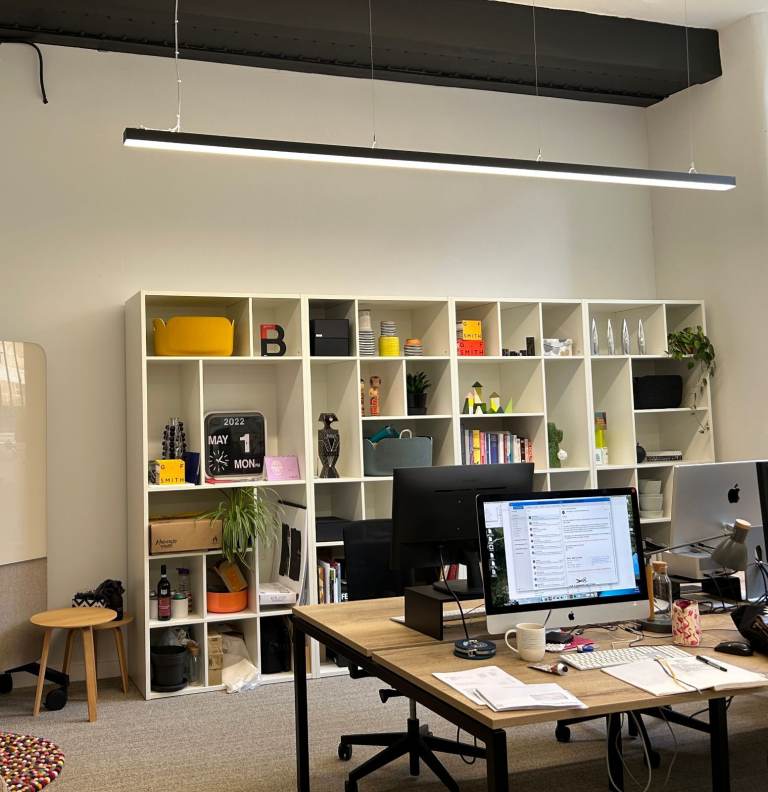 Large White Modular Bookshelf Unit – Great Condition