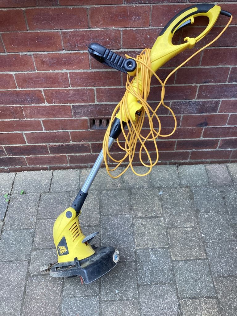 JCB Electric Grass Trimmer – Good Working Order