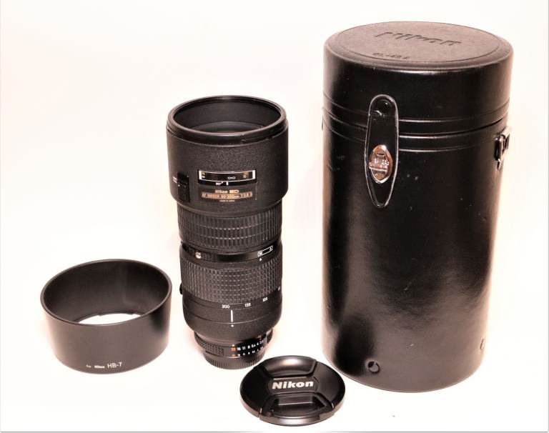 Nikon AF 80-200mm F/2.8 D ED zoom lens